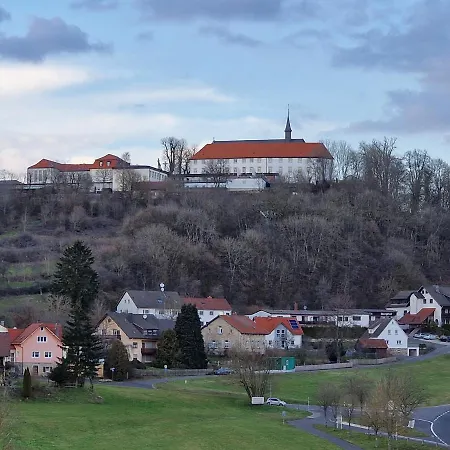Ferienwohnung Volkersbergblick 公寓 *